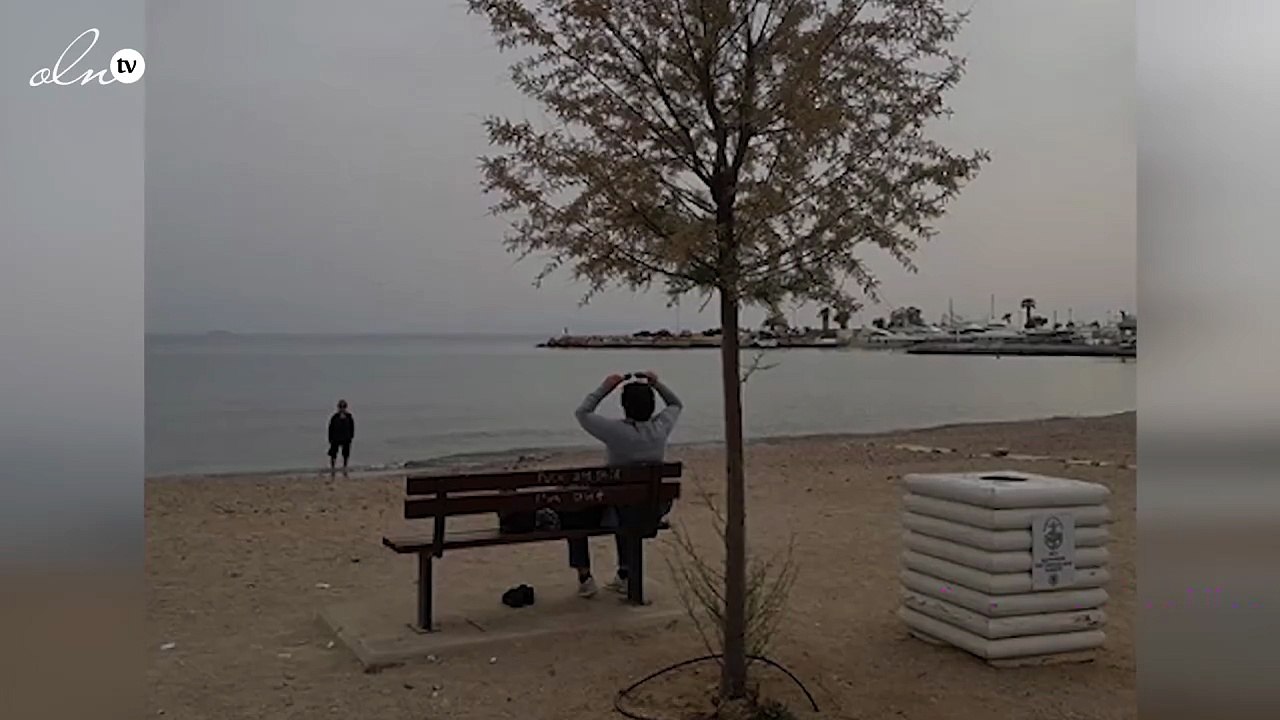 أحمد حلمي يستعين بجمهوره.. ماذا حدث؟