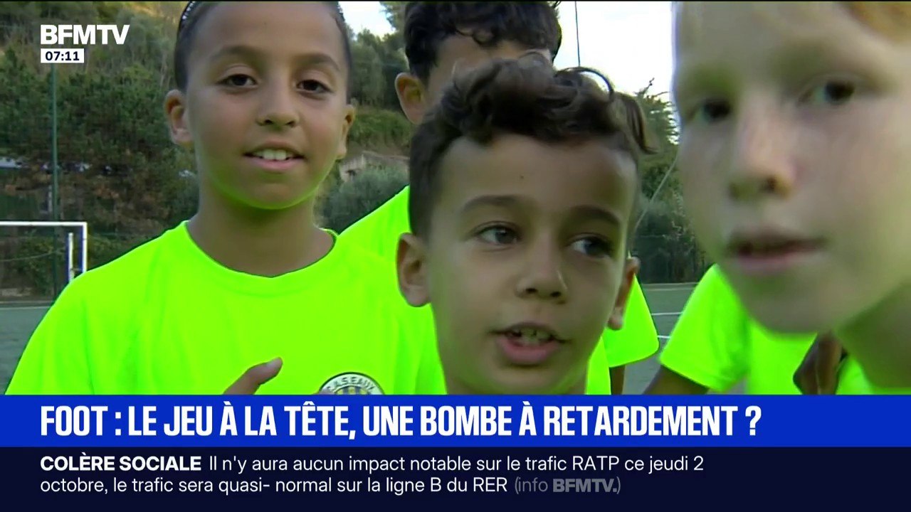 Faire des têtes au foot: ces clubs prennent des mesures pour protéger les plus jeunes