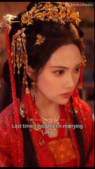 She Plays Two Shadows