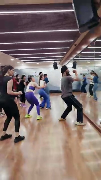 Bhangra Classes in Chandigarh | Energetic Group Workouts at Bodyzone Gym