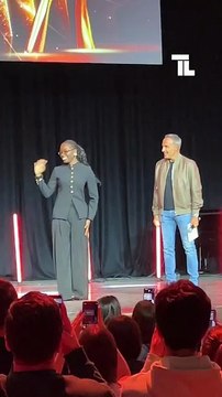 Les premiers mots de Sarah, nouvelle candidate révélée lors du concert de exceptionnel Star Academy au Grand Rex ✨🎶 Rendez-vous le 18 octobre pour découvrir la nouvelle promotion #staracademy #starac