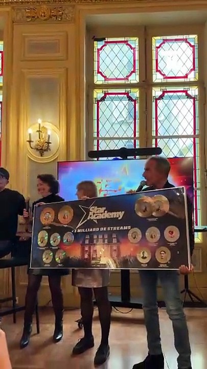 Un milliard de streams pour les anciens élèves de la Star Academy ! ✨😍👀 #staracademy @nikosaliagas #starac @staracademy.actualites