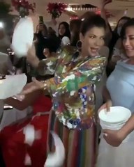 فيديو.. أصالة تكسر الصحون بإحدى الحفلات!