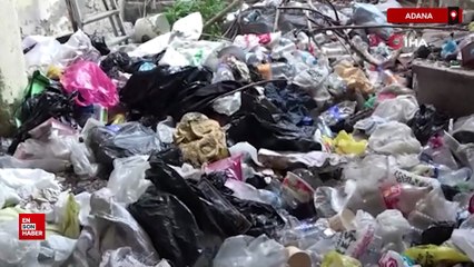 Adana'da çöp evden 2 kamyonet atık çıktı