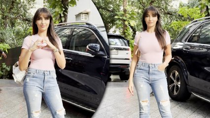 Dancing Queen Nora Fatehi Keeps It Cool & Casual, Spotted In Bandra