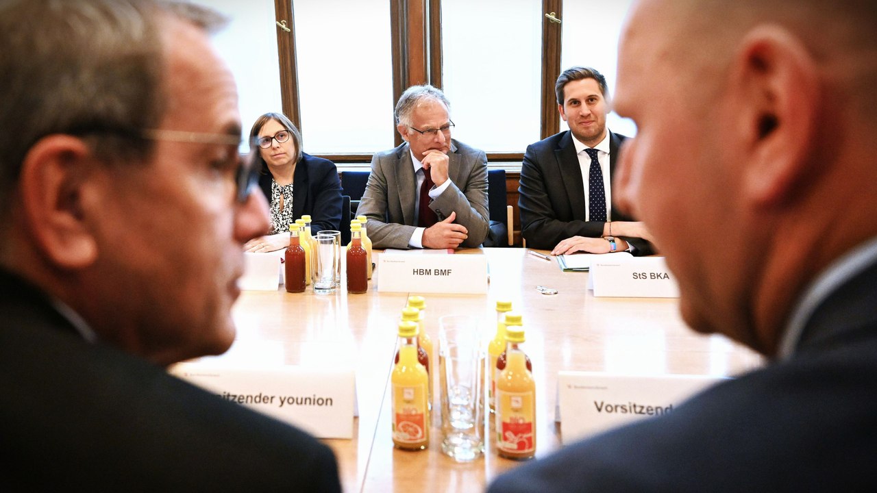 Gehaltsverhandlungen für den öffentlichen Dienst gestartet