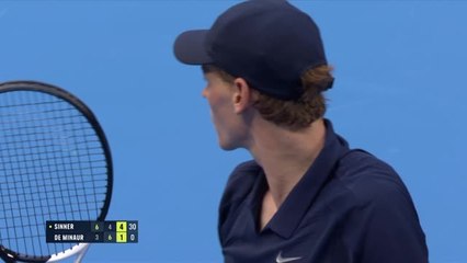 Pékin - Sinner qualifié pour la finale après son succès face à De Minaur