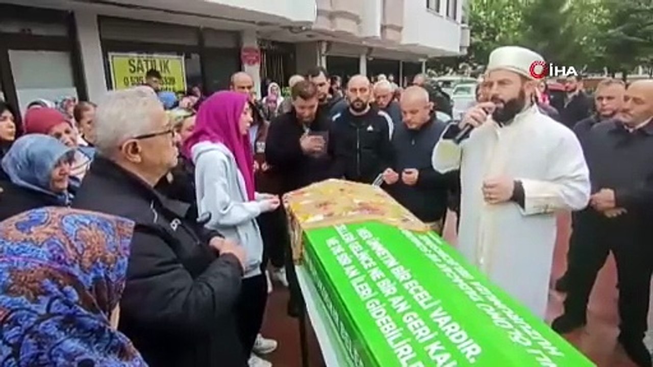 Kazada ölen 13 yaşındaki iki kız çocuğu için gözyaşları sel oldu