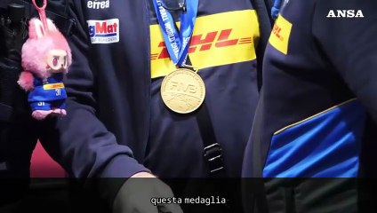 Accoglienza trionfale a Fiumicino per gli azzurri della pallavolo