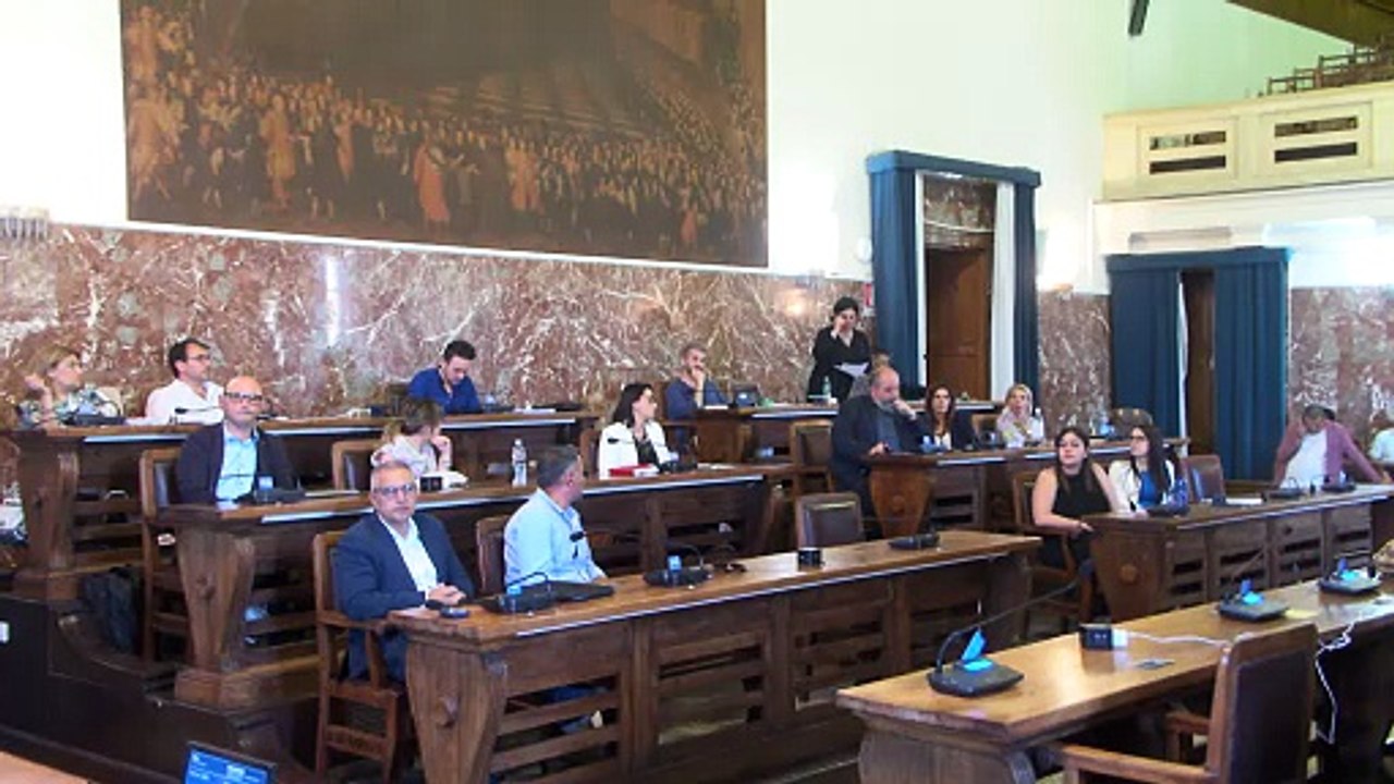 Social City e impianti sportivi, in consiglio salta il banco