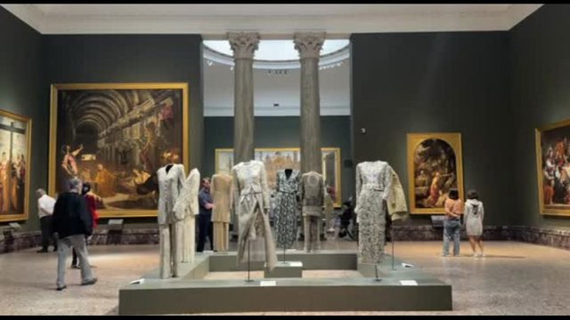 Armani alla Pinacoteca di Brera: Milano, per amore