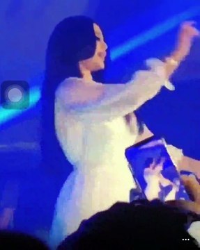 موقف يُخجل هيفاء وهبي ليلة رأس السنة