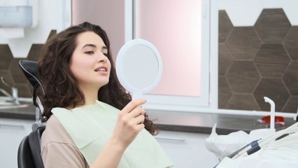 Per la salute dei denti educare i giovani a corretta igiene orale