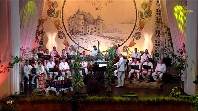 Interpreti de muzica populara - Cantece si obiceiuri de nunta la Fest.„Strugurele de aur”-04.09.2025