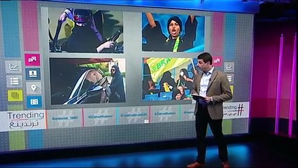 بالفيديو: نساء في السعودية يرتدين العباءة بالمقلوب اعتراضاً على إجبارهن عليها