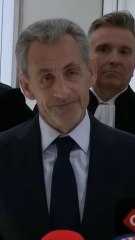En 1993, Nicolas Sarkozy, alors maire de Neuilly-sur-Seine, se retrouve en première ligne face à l’affaire Human Bomb, cette affaire est celle qui l’a fait connaître du grand public.