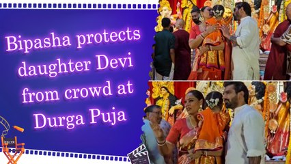 Bipasha Basu tells photographers ‘aram se’ as daughter Devi gets frightened at Durga Puja Pandal