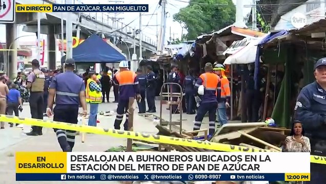 Desalojan a buhoneros de los predios de la estación del metro de Pan de Azúcar
