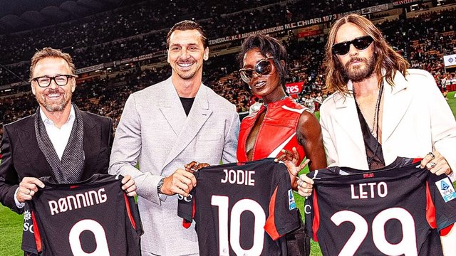 Jared Leto está en Milan promocionando la película ''Tron Ares'' y así es recibido por Zlatan Ibrahimovic en el Estadio de San Siro