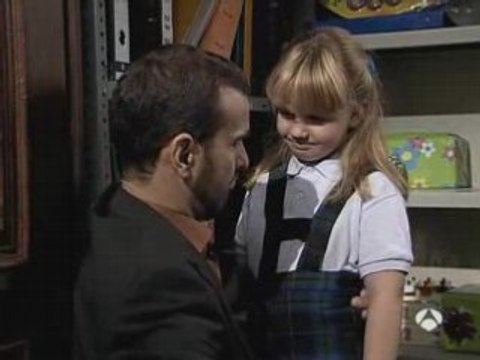 Luis Merlo en El Internado 08-Descubriendo luciérnagas