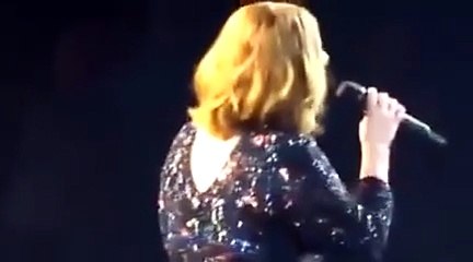 بالفيديو: أديل تتعرّض لموقف مُحرِج في حفل عالمي ولكن الجمهور أنقذها!