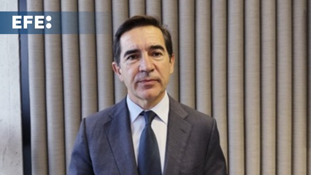 BBVA anima a los accionistas del Sabadell a aceptar la opa como el inversor David Martínez