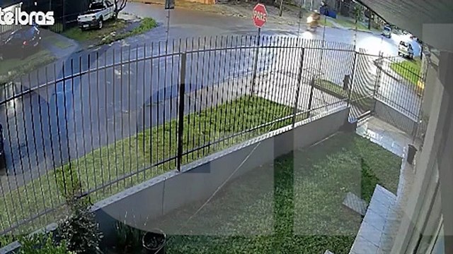 Flagra: Veja como aconteceu a batida entre duas motos no Pioneiros Catarinenses