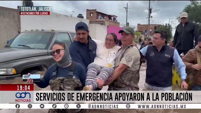 ¡Tototlán inundado otra vez! Desborde de arroyo afecta al menos 450 viviendas I Ciudad Desnuda