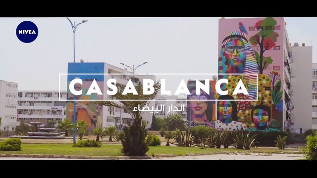 الحل مثالي لآثار الحياة المدنية السلبية على بشرتك، تحمله لك رائدة منتجات العناية بالبشرة لعقود طويلة