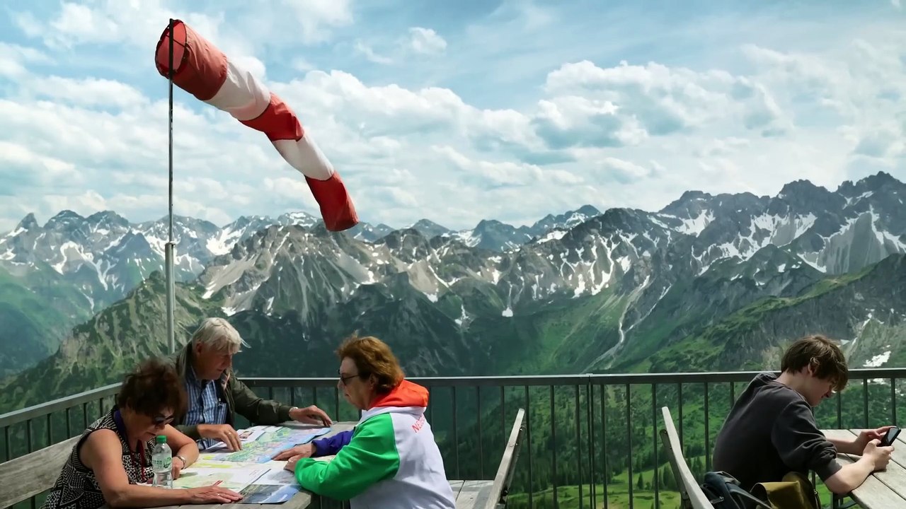 Ice Aged | movie | 2025 | Official Trailer