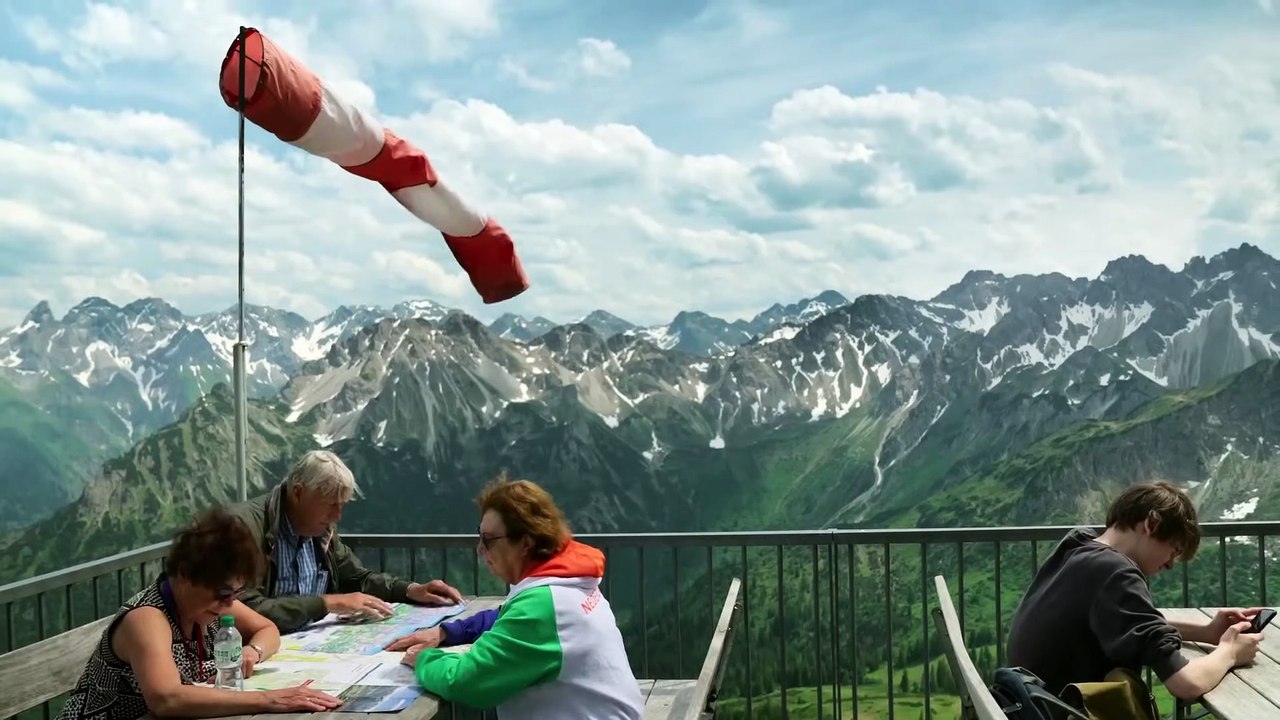 Ice Aged | movie | 2025 | Official Trailer