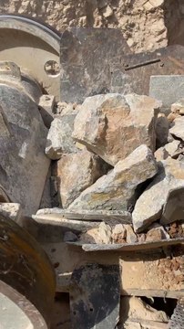 Jaw Crusher 🚨ಇಲ್ಲಿ ನಿಮ್ಮ ಯೂಟ್ಯೂಬ್ ಶಾರ್ಟ್‌ಗಾಗಿ Powerful Rock Crushing Machine | #MachineMedia247