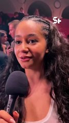 Lena Situations et sa déclaration d’amour pour Théodora lors du show Etam 💕 _ #lenasituations #theodora @theodorabosslady @lenamahfouf @lena_situation #etam @etam #pfw #fashionweek