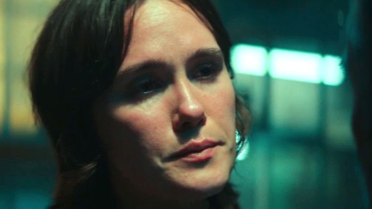 Long Gone Heroes Trailer DF