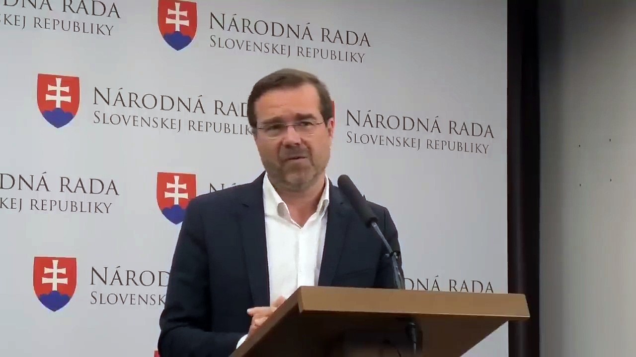 ZÁZNAM: M. Krajčí odchádza z klubu Slovensko, Za ľudí, KÚ aj Hnutia Slovensko