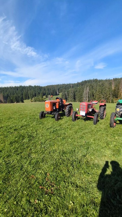 # tracteur.  #. lulu du jura