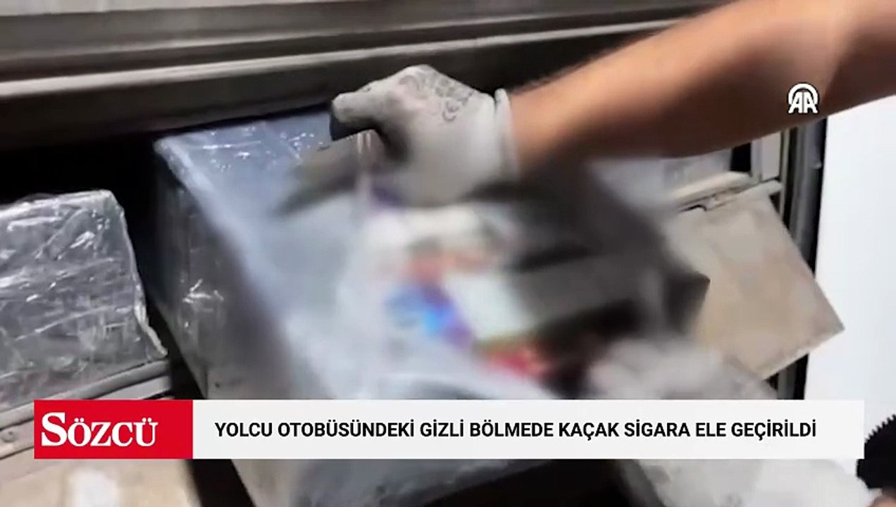 Yolcu otobüsündeki gizli bölmede kaçak sigara ve puro ele geçirildi