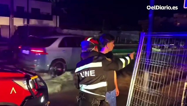La UME interviene durante la noche en Ibiza achicando agua en casas y calles tras las lluvias torrenciales