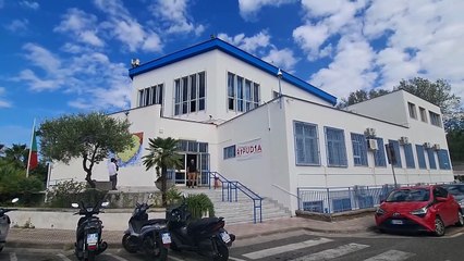 Monte di Procida (NA) - Il sindaco Salvatore Scotto di Santolo e il consiglio comunale di lunedì sera (30.09.25)