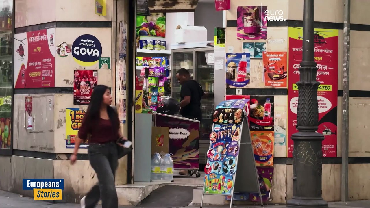 Η Ισπανία ποντάρει στη μετανάστευση για την έλλ...