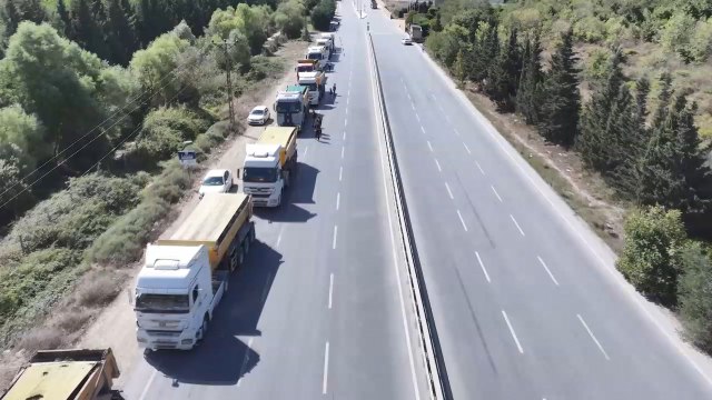 Arnavutköy'de hafriyat kamyonlarına denetim: 871 bin lira ceza kesildi