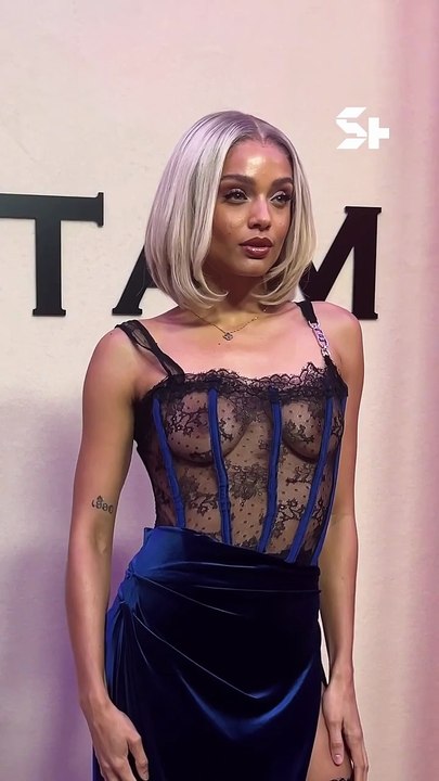 ✨ Le ETAM Live Show 2025 a réuni un parterre de stars ! Hier soir, la Fashion Week de Paris a vibré au rythme du défilé le plus attendu de la saison. Sur le front row, on a pu croiser Helena, Lourdes Leon, Ophélie Meunier, Laura Smet ou encore Sylvie Tel