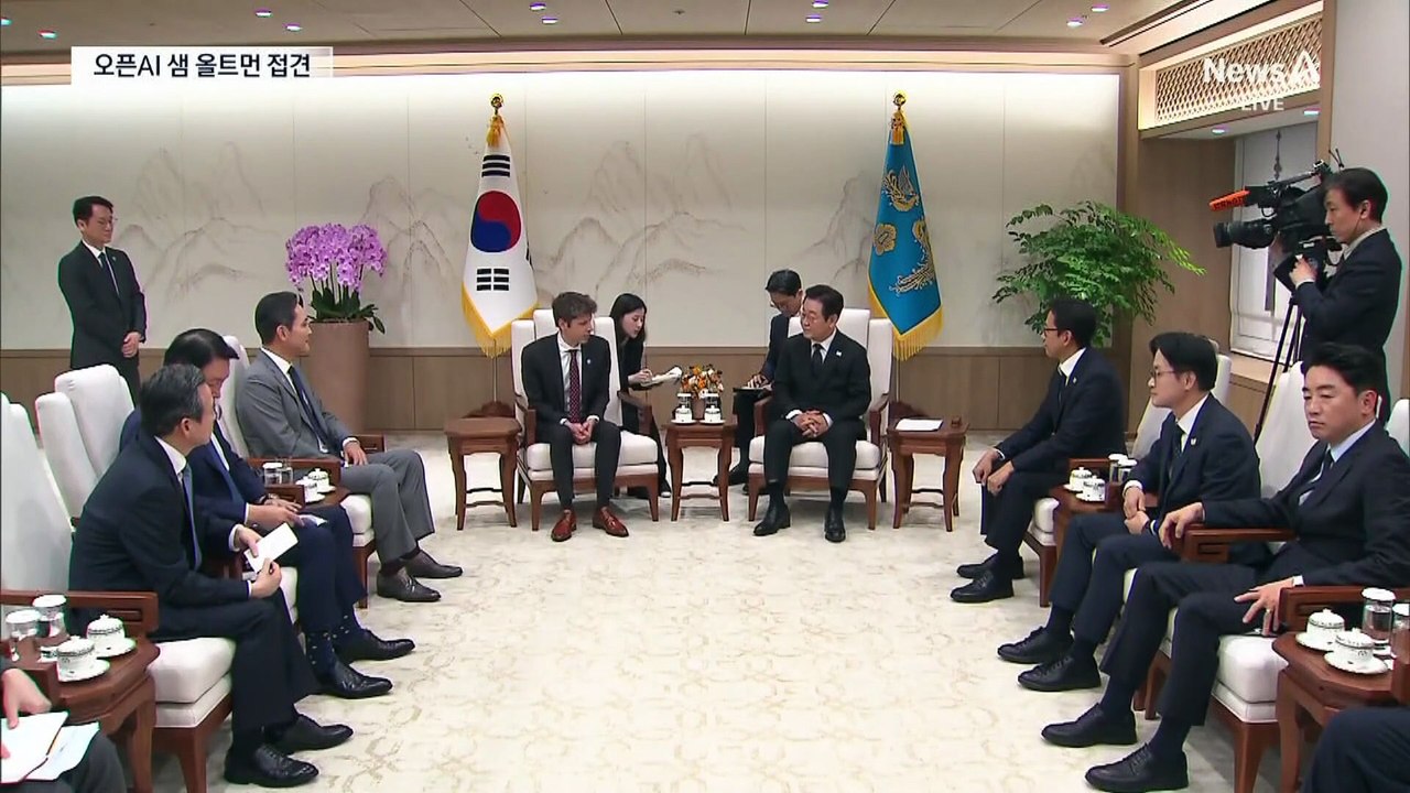 이 대통령, 챗GPT 샘 올트먼에 “한국 투자” 요청