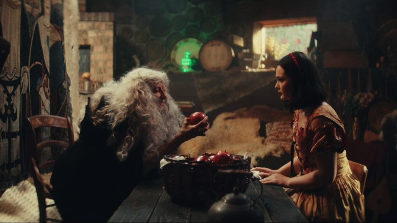 The Death Of Snow White Trailer DF