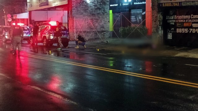 Título: Assassinato na Zona Norte do Recife: Homem de 23 anos é perseguido e morto com até 18 tiros em rua movimentada de Campo Grande