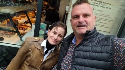 "On dit le chanteur" : Rahim Redcar (Christine and the Queens) recadre violemment un de ses fans