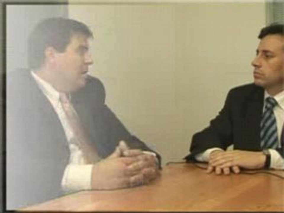 SERGIO VILLELLA - Bienes Raices. Mundo Inmobiliario 03-05-08