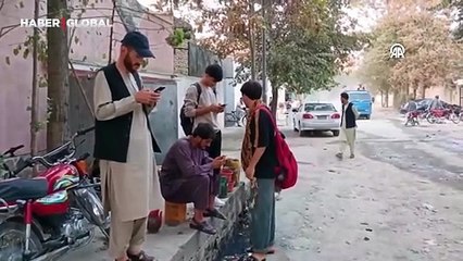 Afganistan’da Taliban interneti yeniden açtı