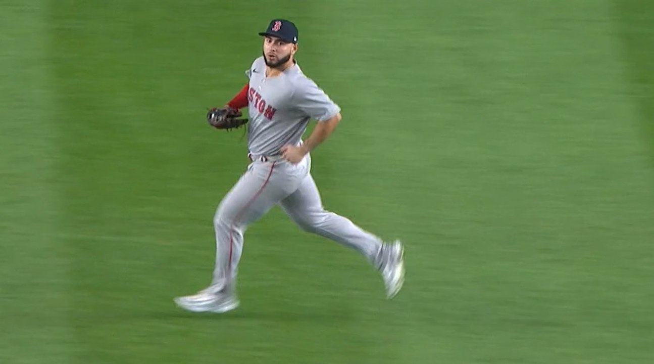 Wilyer Abreu salvó el octavo capítulo de Boston