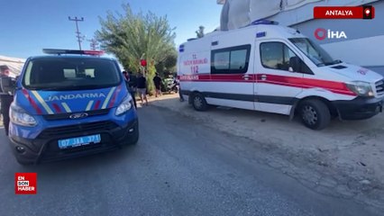 Antalya'da kamyonun altında kalan genç sürücü hayatını kaybetti